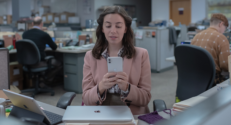 5 Apple lowers costs